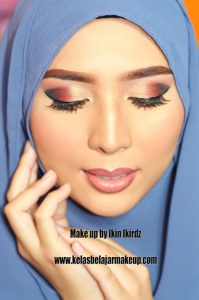 zainiza-selangor-putrajaya-seri-kembangan-putrajaya-puchong-serdang-kuala-lumpur-selangor-klang-belajar-make up-kursus-pengantin-kelas-belajar-makeup-pengantin-makeup_bengkel _solekan