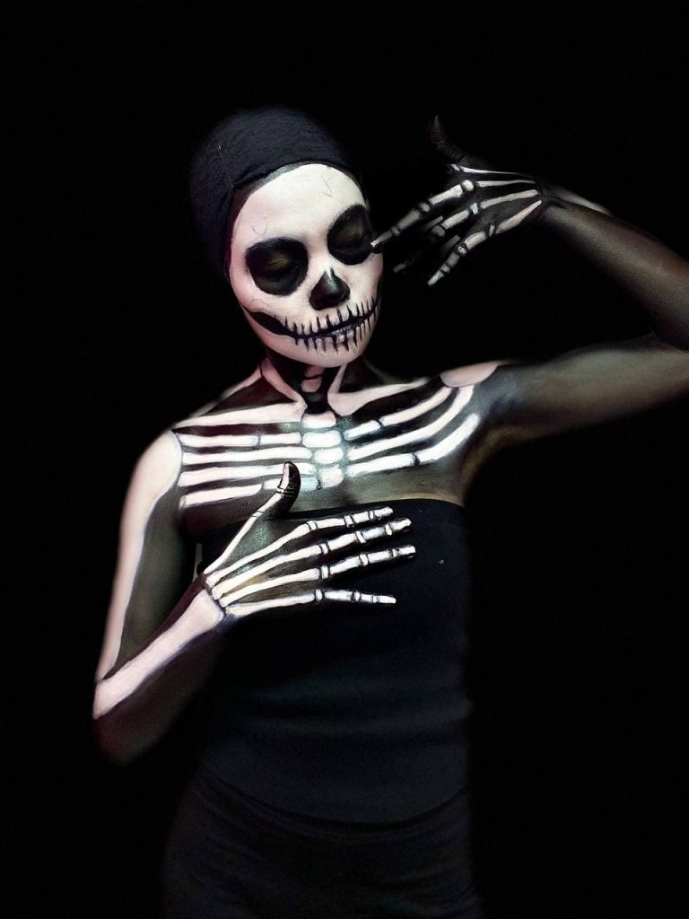 hasil-make-up-solekan-body-painting-skeleton-skm-seni-solekan-tahap-3